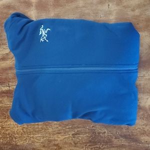 Arcteryx kyanite hoody